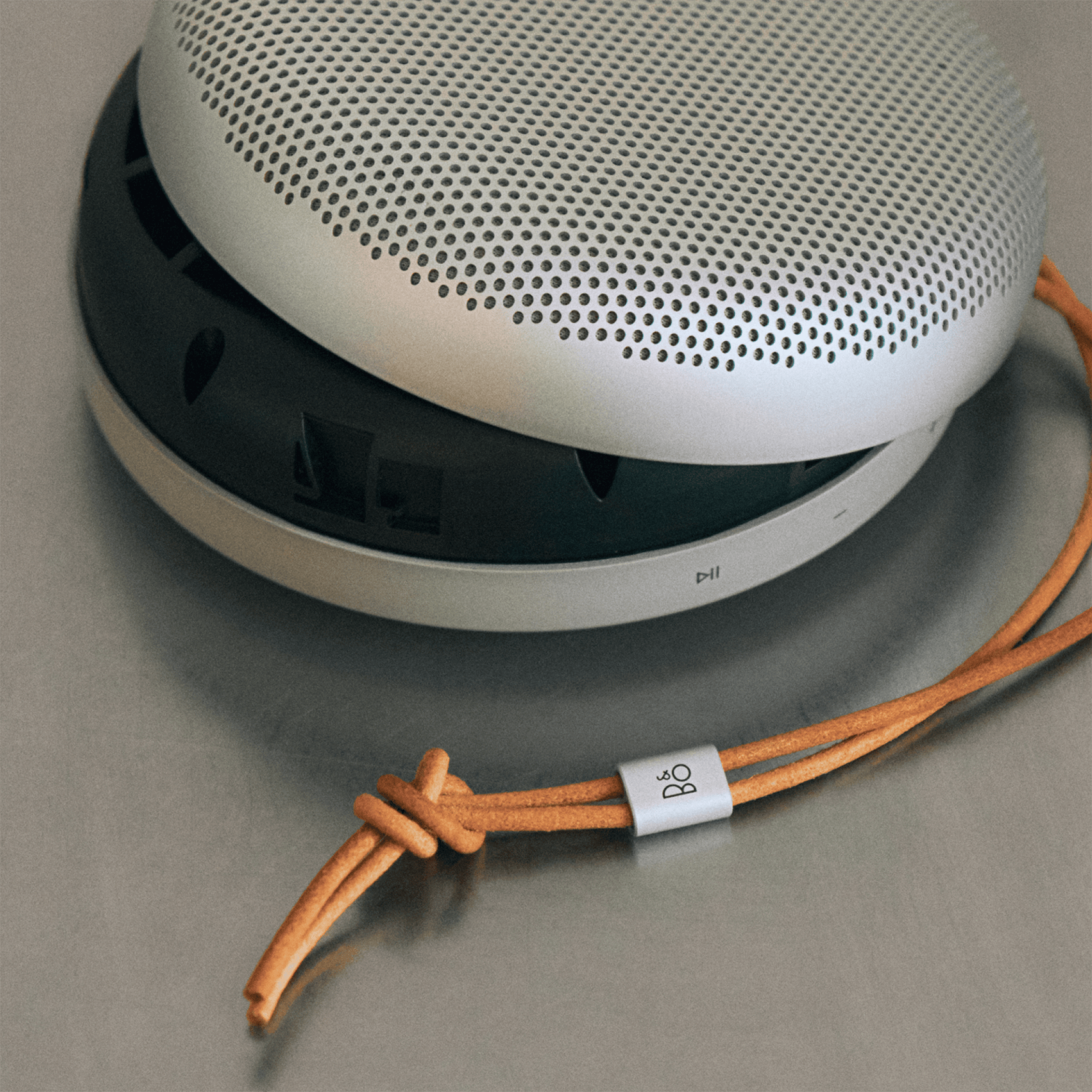 Bang & Olufsen Beosound A1 3rd Gen - The Portable Hearth angle 6