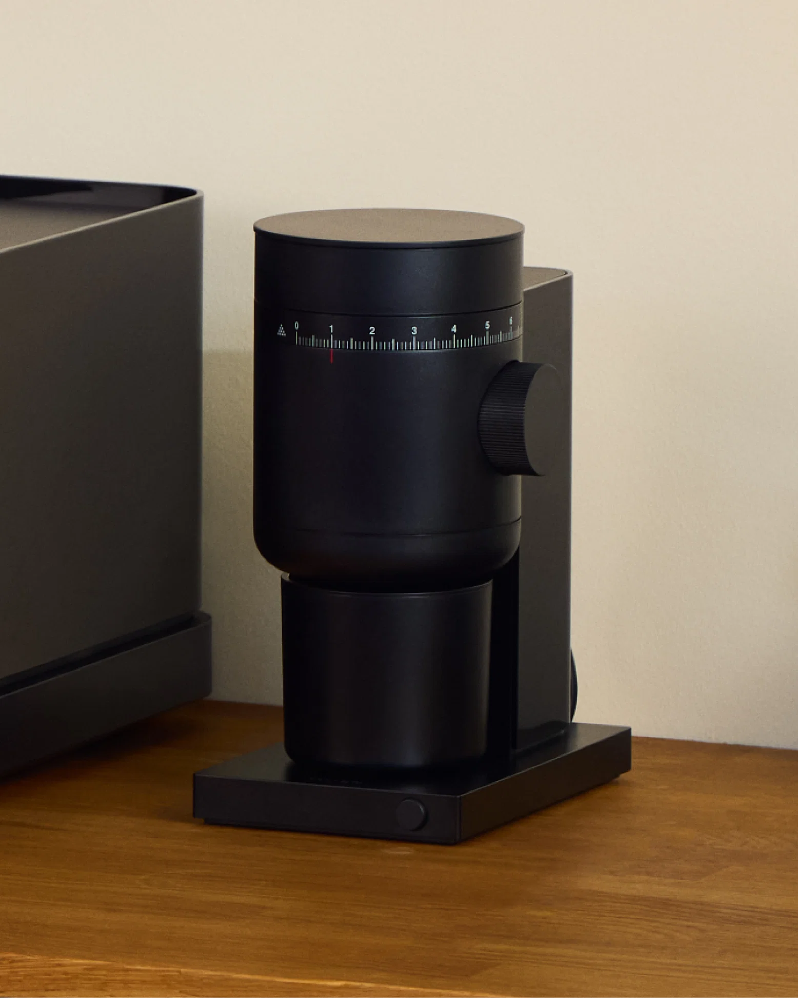 Fellow Opus 2 Conical Burr Grinder - The Measured Pour angle 1