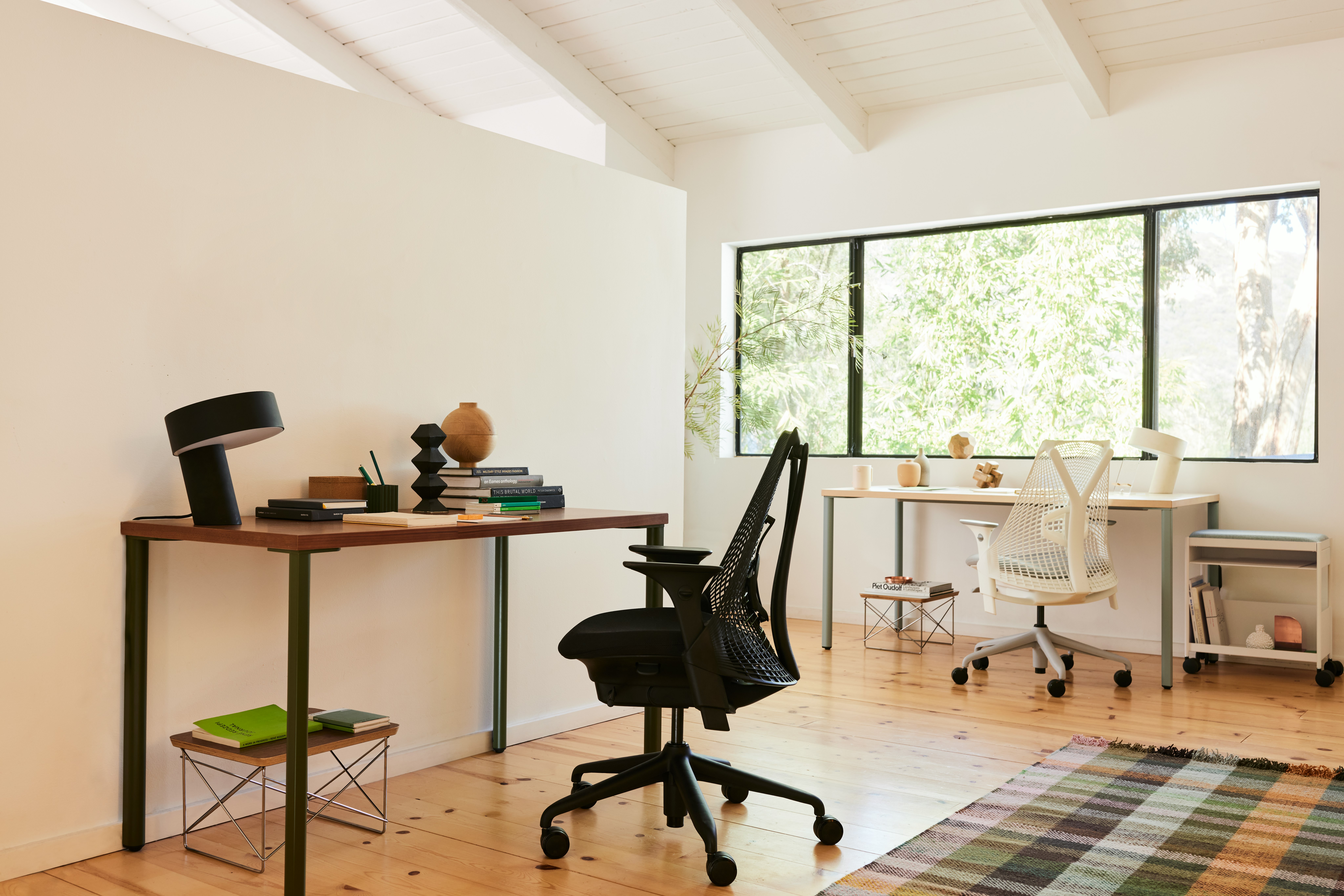 Herman Miller Sayl Chair gallery view 5