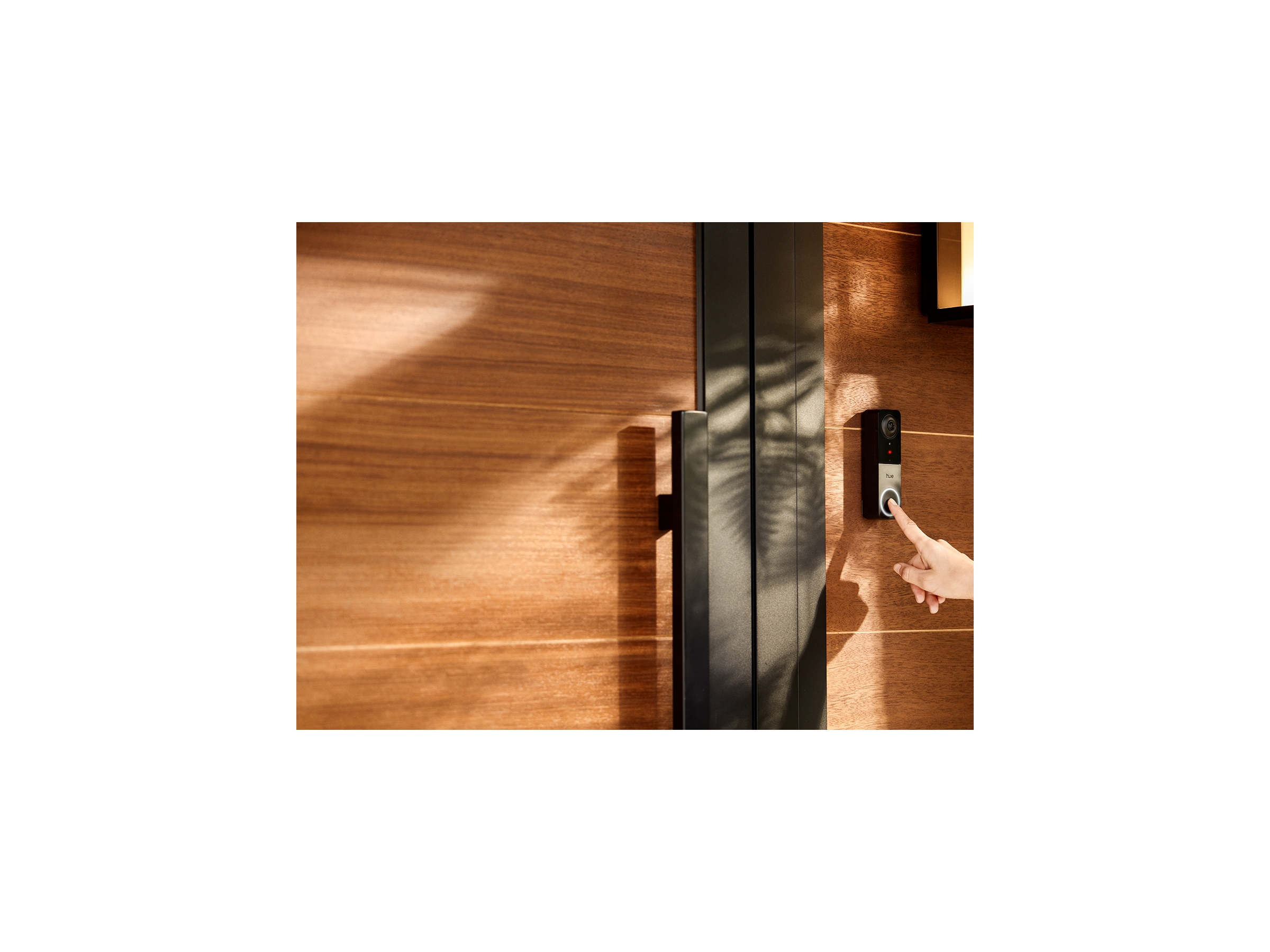 Philips Hue Wired Video Doorbell - The Threshold Eye angle 6